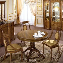 Стол обеденный с круглой крышкой Floriana орех