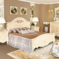 Кровать двойная с ажурным элементом и ножной спинкой Prestige беж (1600х2000)